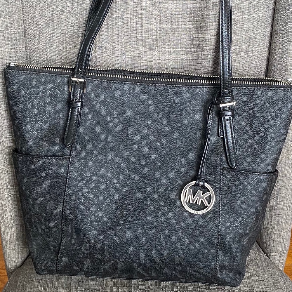 Michael Kors Black Over Shoulder Bag